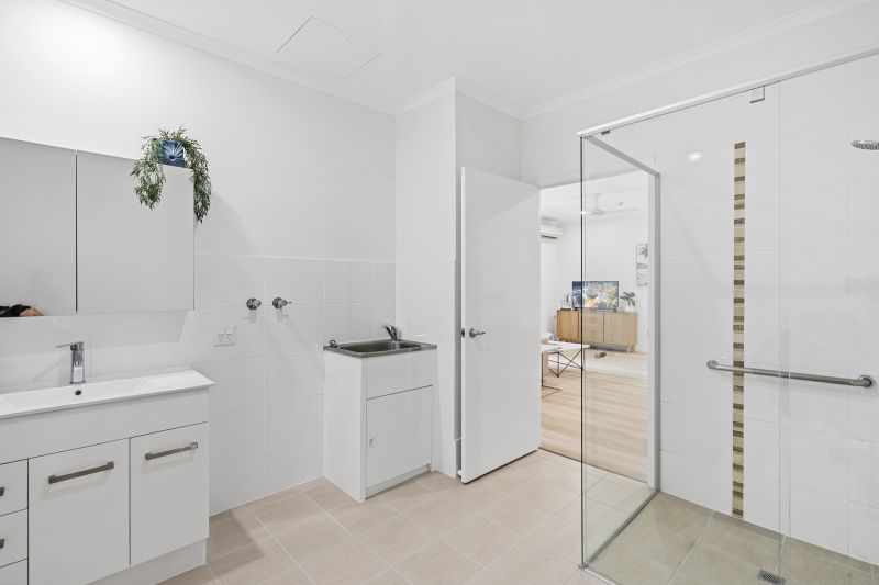 Spacious serviced apartment