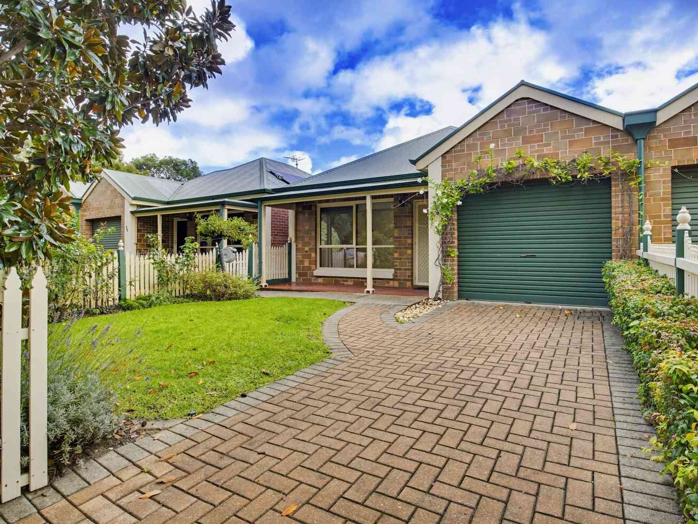 3/5 Cornish Street