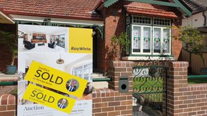 Surging house prices deliver $286,000 retirement funds boost to downsizers, new report finds
