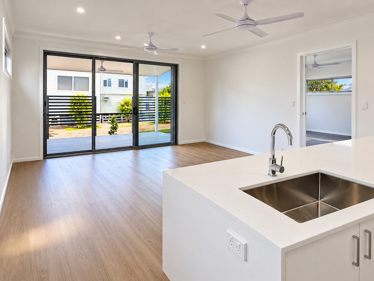 BRAND NEW HOME - Burpengary Pine Village