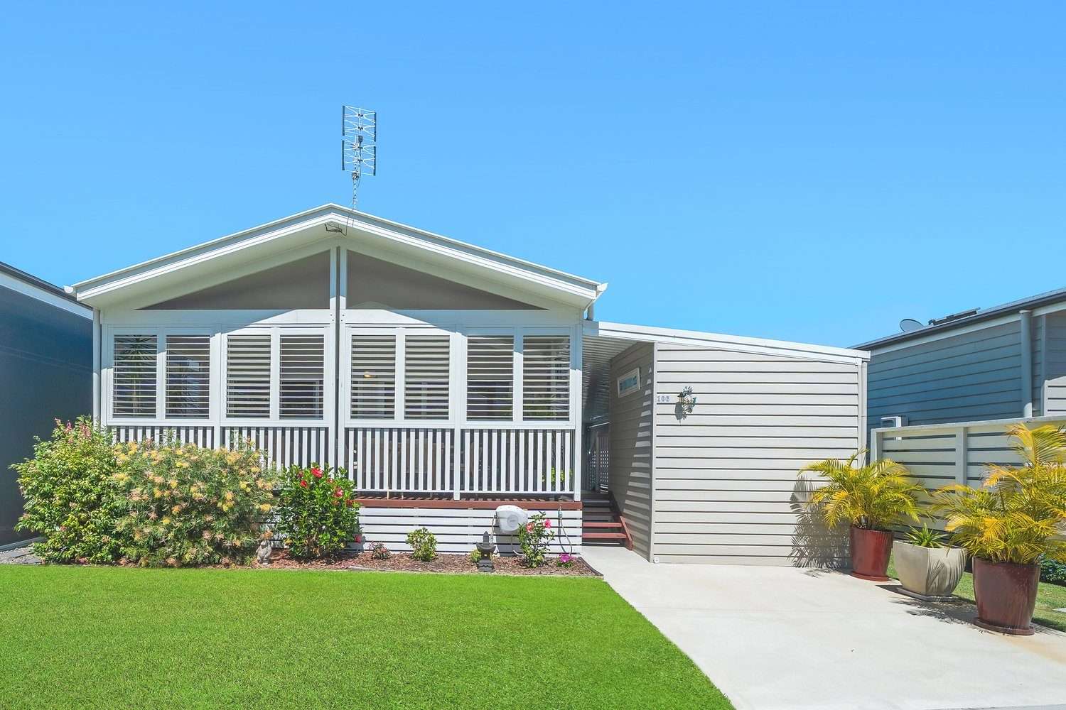 Dual Access, Modern Living