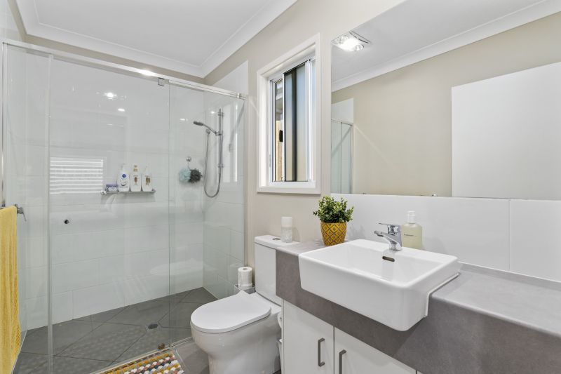 Fresh, Bright & Move In Ready!