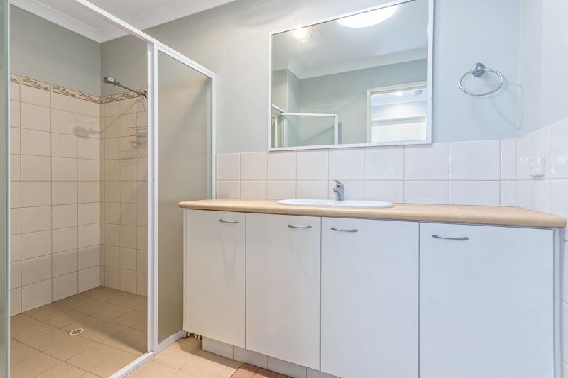 Great Location with Waterway Outlook