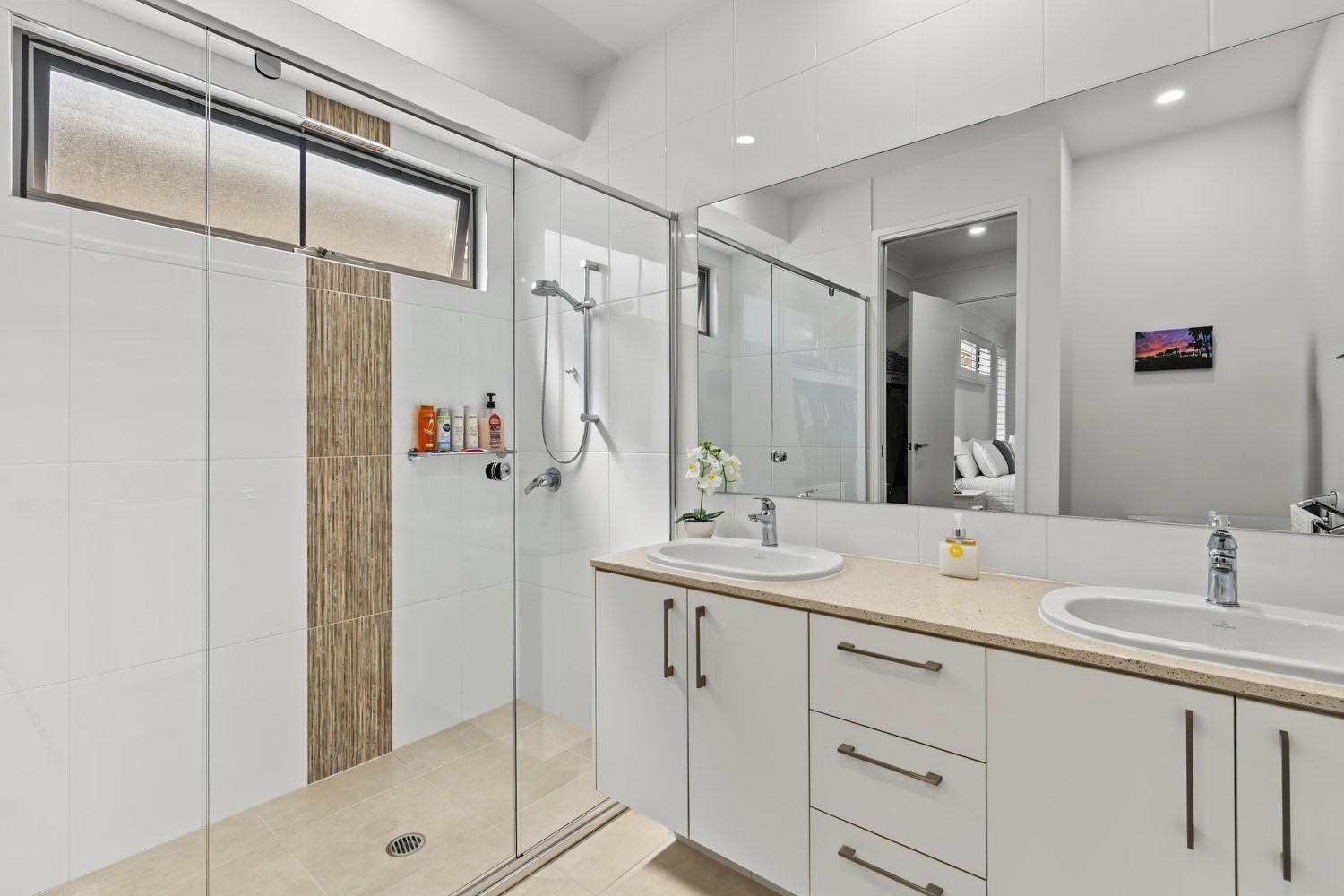 Luxury Features, Easy Living