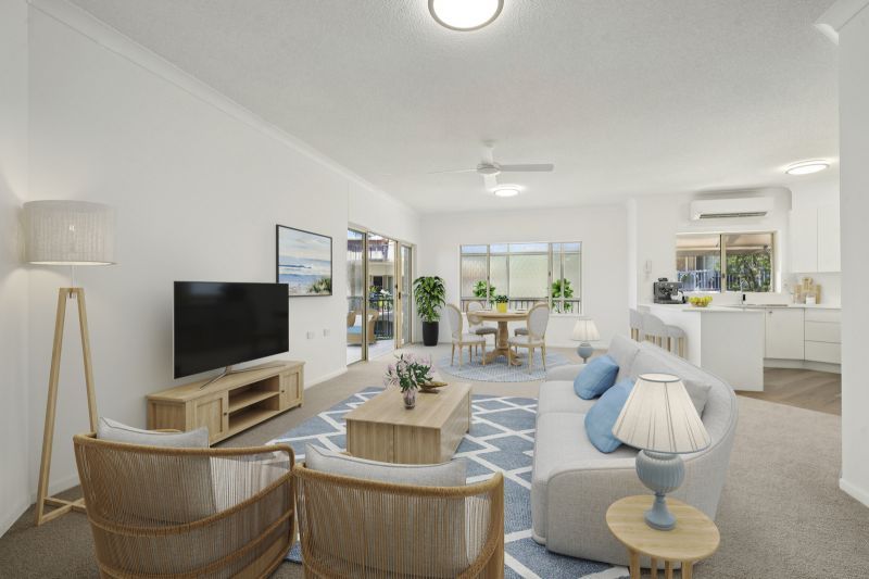 Bright and tranquil with wrap-around balcony