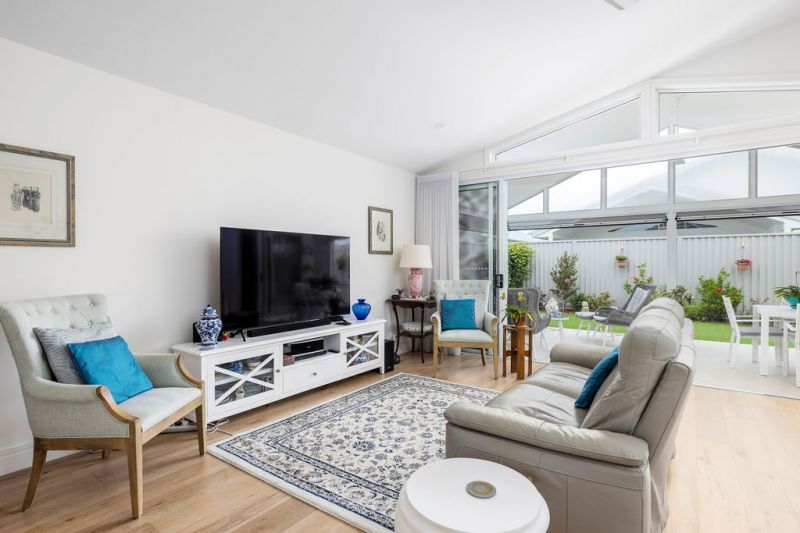 Discover Luxury Living in a Prime Location!