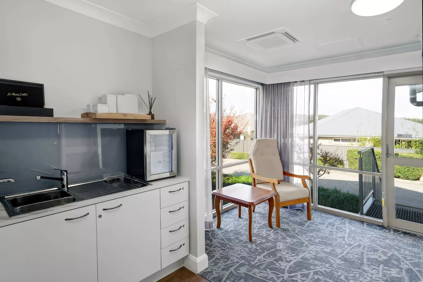 Uniting Starrett Lodge