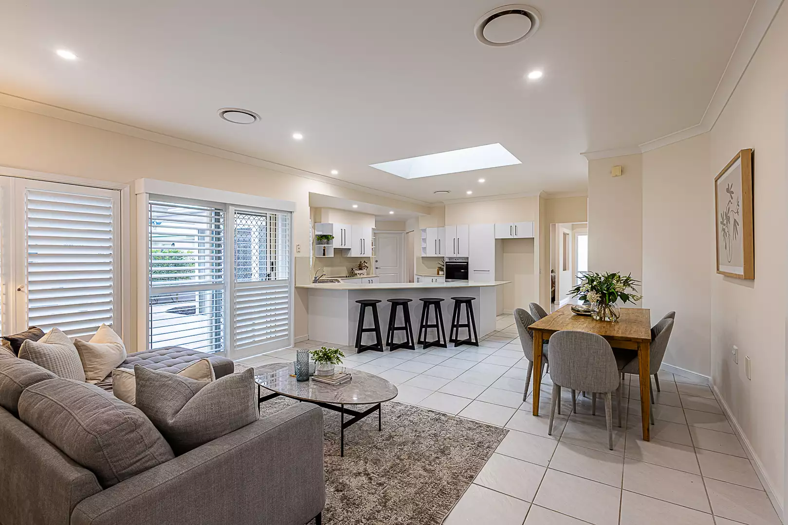 Renoir by Palm Lake Resort Tea Gardens