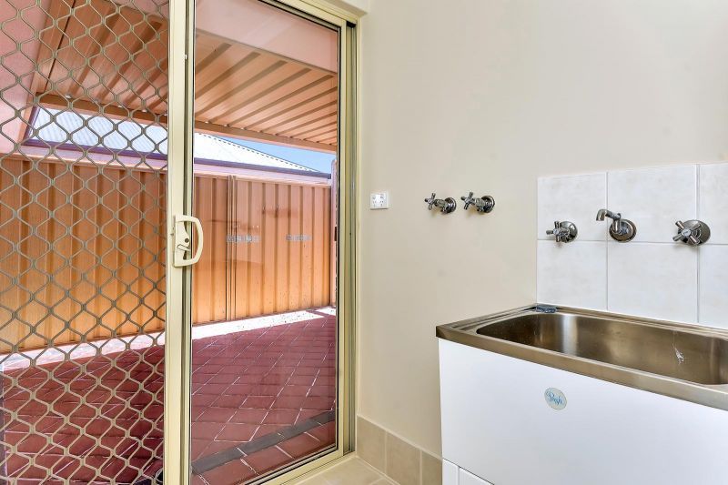 ARCADIA WATERS MANDURAH - Large Entertaining Area, North Facing Patio