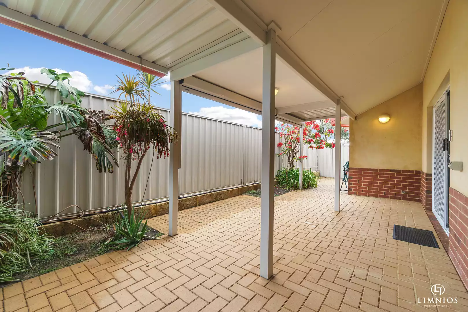 Stunning 3 bedroom Retirement Villa 