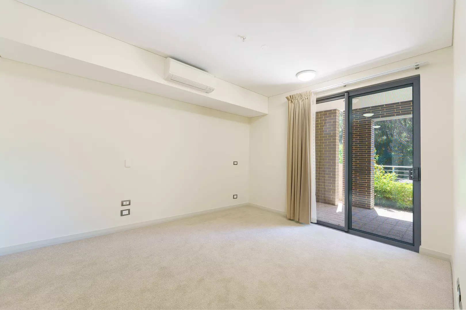 12/17 Segrave Street, Gwelup, WA 6018