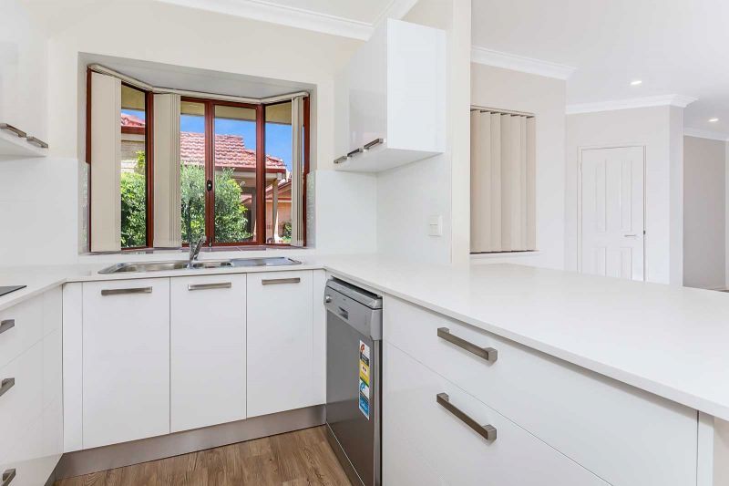 ARCADIA WATERS BICTON - Sought After 3 Bed Villa with Garden Views