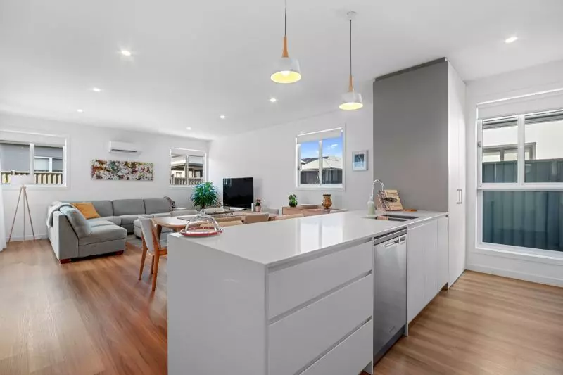 30 Yosemite Circuit - Established Flinders