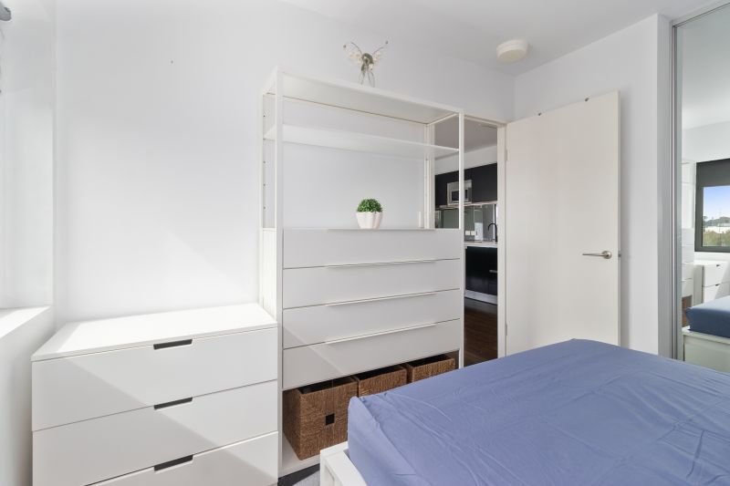 Luxurious Urban Living in Central Location!