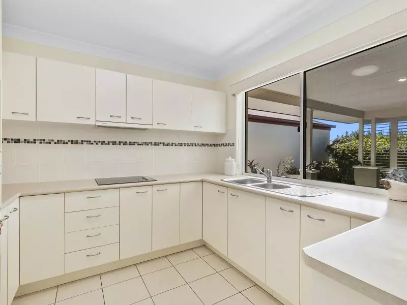 Site 11 - Established Special