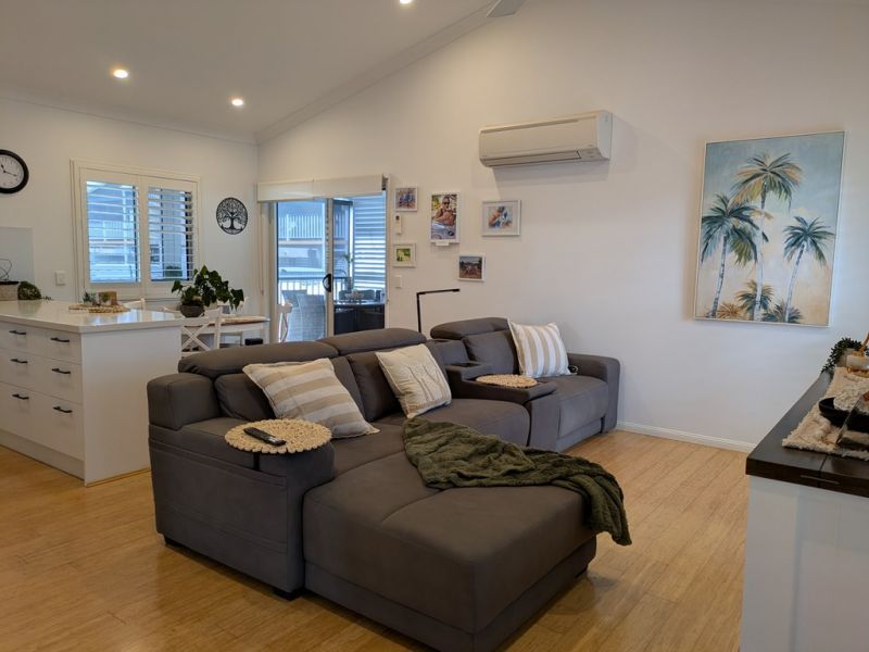 Gorgous gem in quiet location