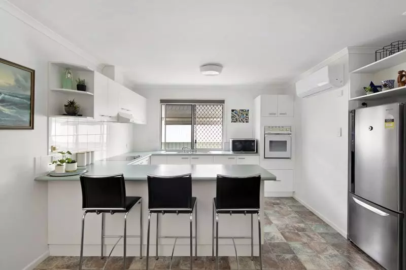 Move in Ready 2-bedroom home!