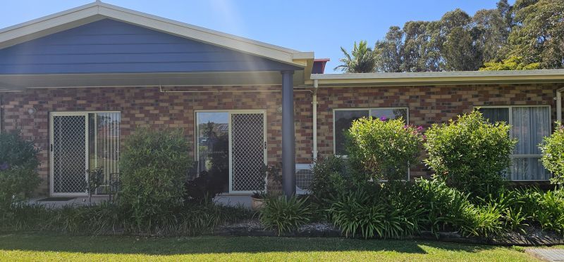 Refurbished Apartment with Chef prepared Meals and Apartment Cleaning included!