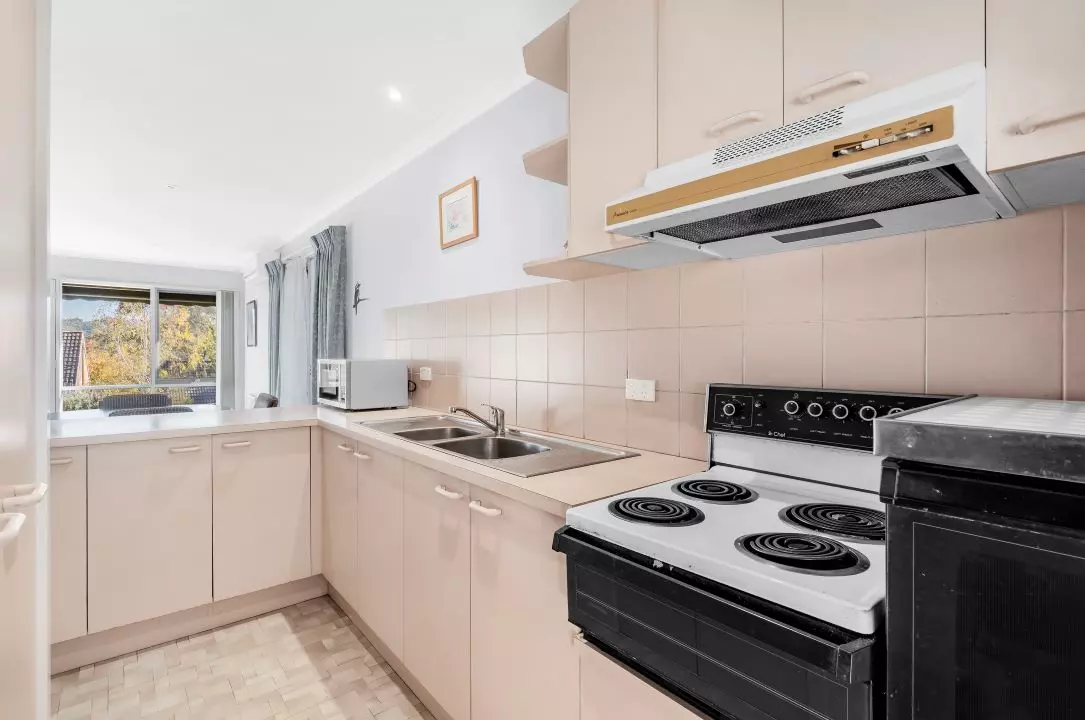 Kooringa Close Retirement Village, Freehold Strata Title unit. 