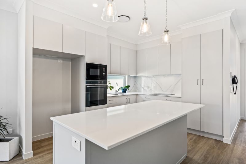 Pristine Home - Ready for you to move straight in!