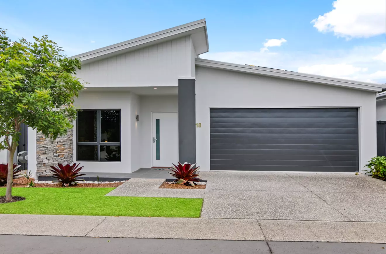 Halcyon Nirimba - Home 240 - Over 50’s Luxury Resort (Sorrento design)