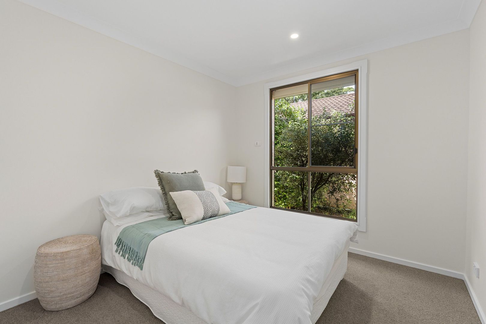 Spacious 2 Bedroom Home in a secluded setting