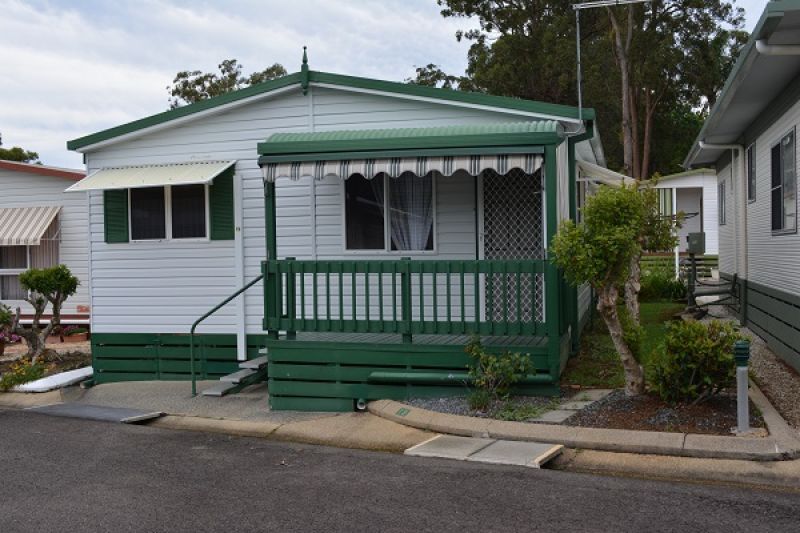 LIME TREE VILLAGE - SITE 19