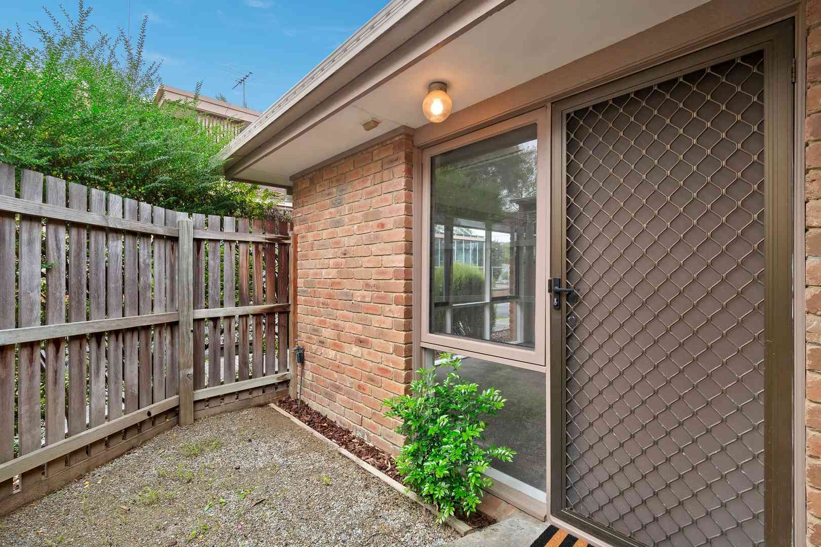 Maranoa Close Retirement Village Unit 15 One Bedroom $349,000