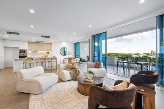 127 Grand Penthouse