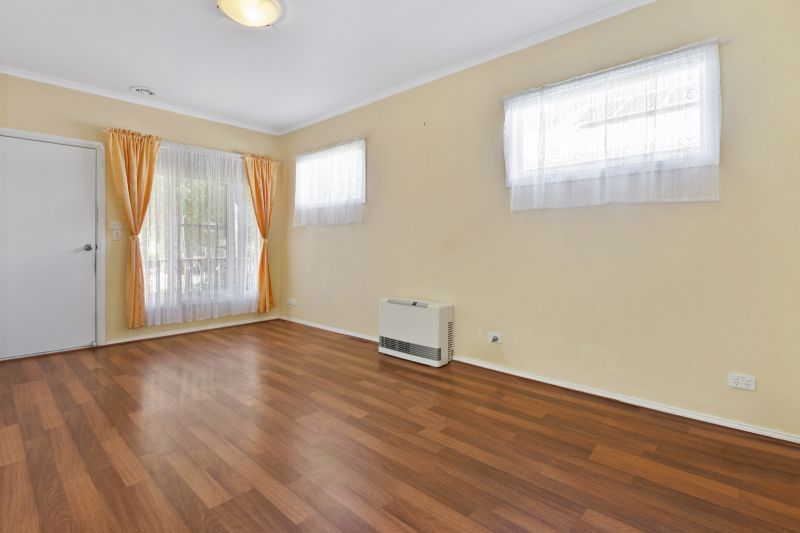 Delightful Two Bedroom!