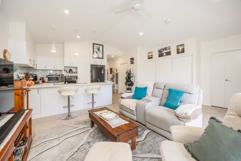 Modern Comfort in Prime Community Location