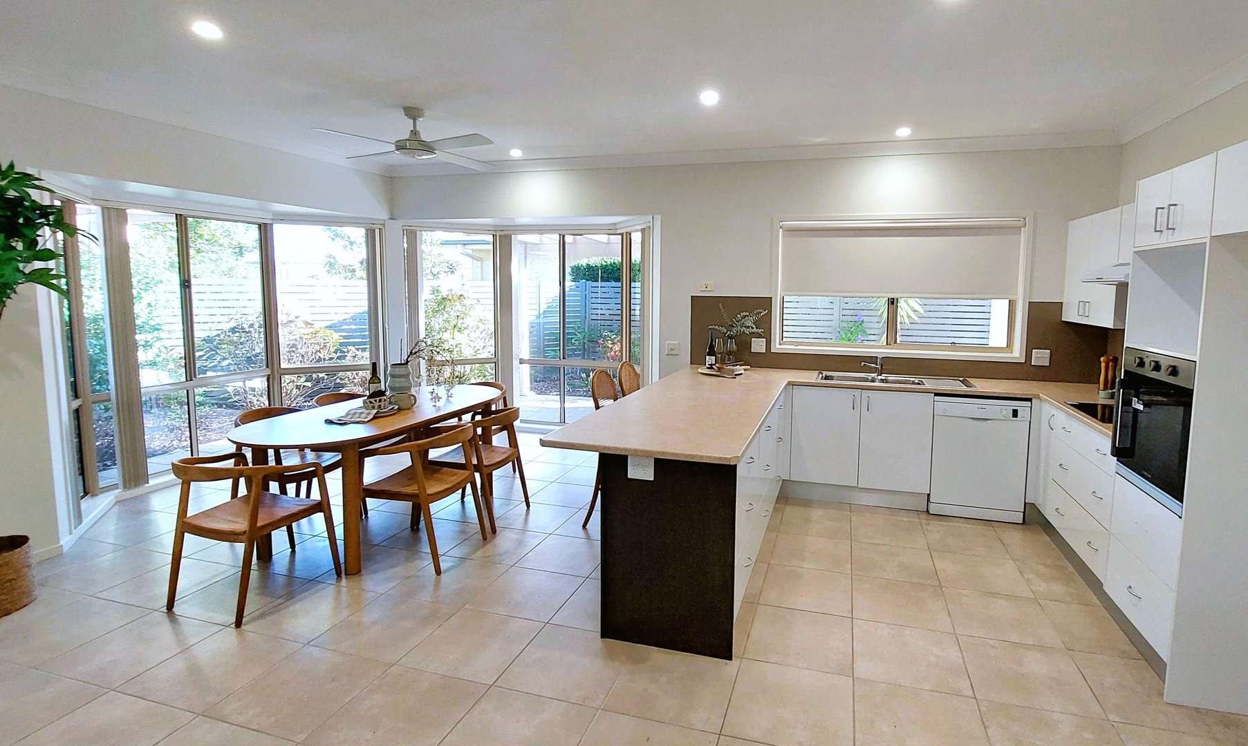 Spacious and Modern Home -  Home Sovereign 51