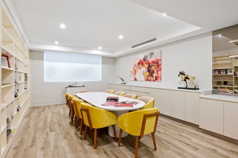 VILLA 40: ELEGANT RETIREMENT