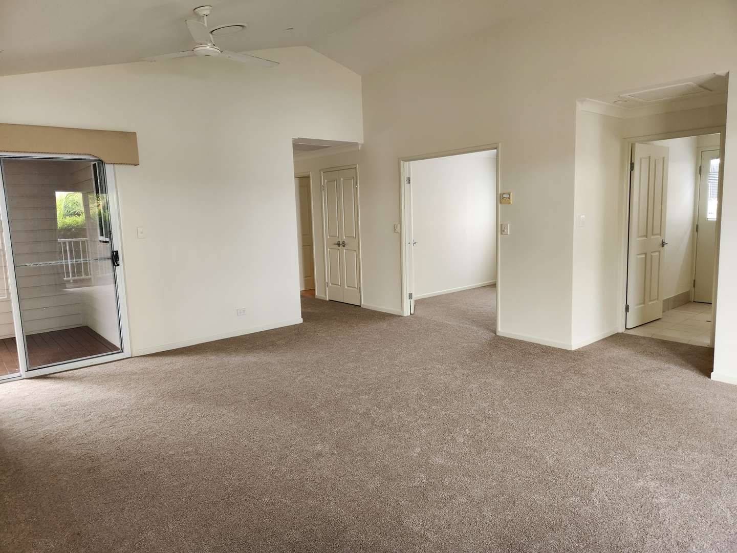 V54 for Sale in Palm Lake Resort Upper Coomera