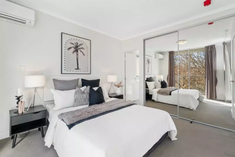 Contemporary Luxury Lifestyle!