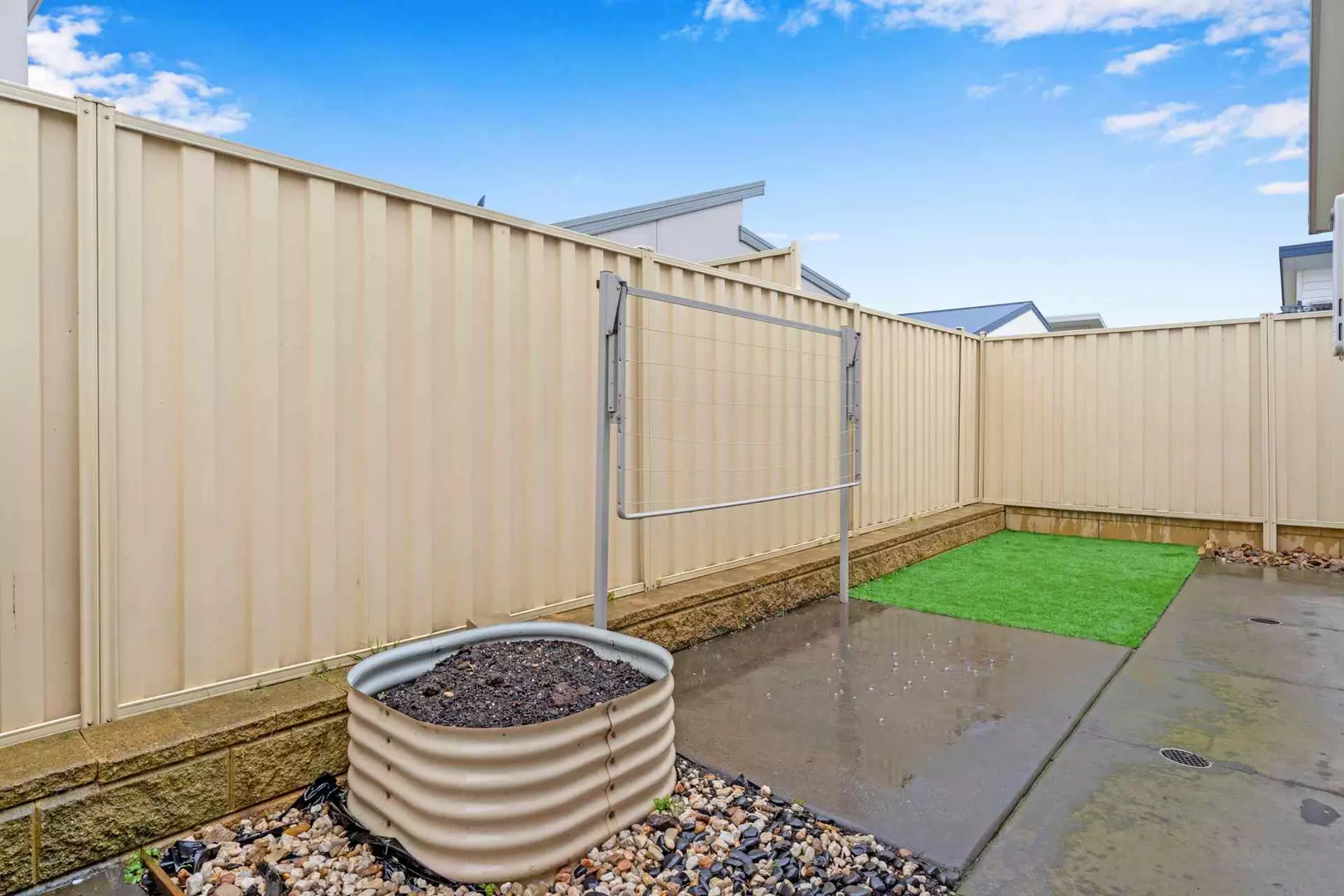 HOME 74 PALM LAKE RESORT TRUGANINA