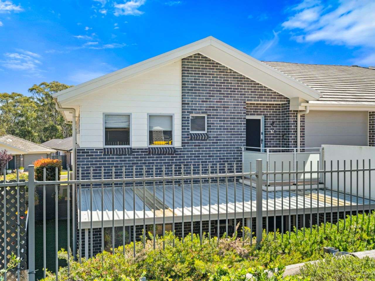 179/100 Gilchrist Drive, Campbelltown