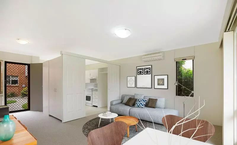 Bright and sunny ground floor unit