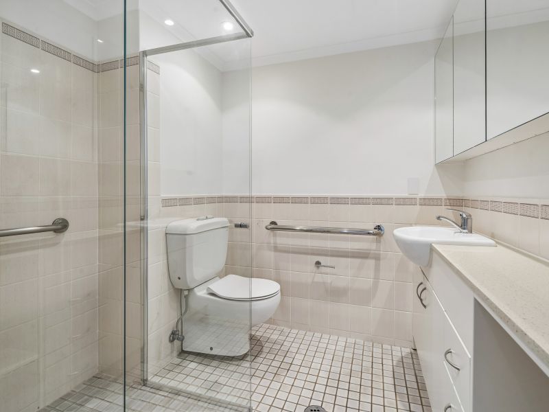 Relaxed 1-Bedroom Living on Sydney's Northern Beaches