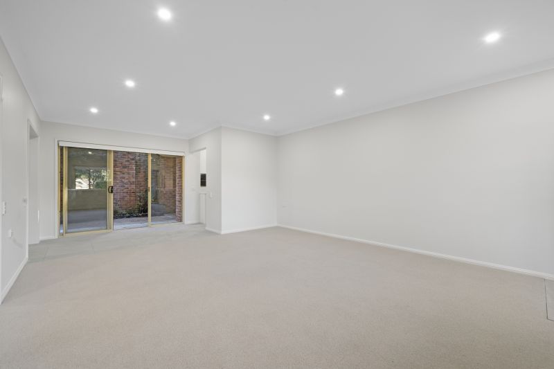 Spacious and Stylish Retirement Living in Oxford Falls