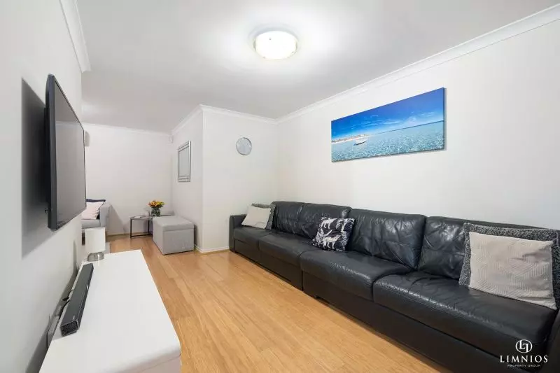 Super Spacious Townhouse!