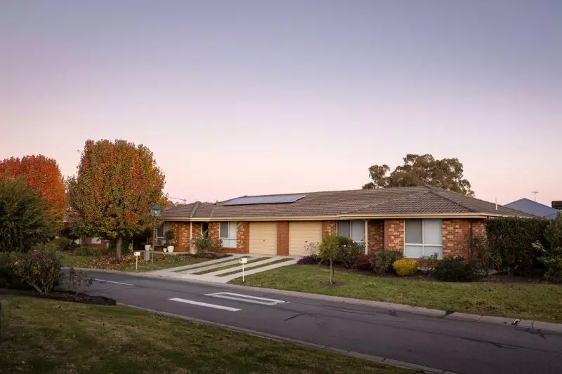 Our walm and welcoming community awaits you