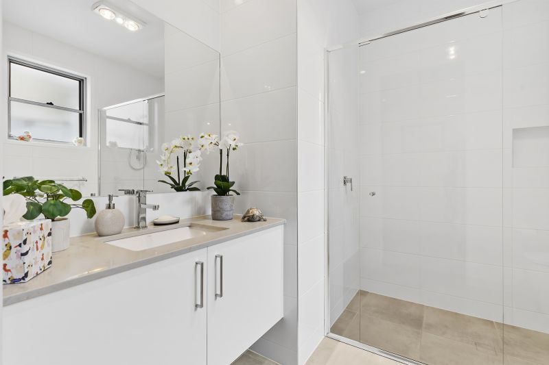 Stunning Home - Prime Rainforest Views!