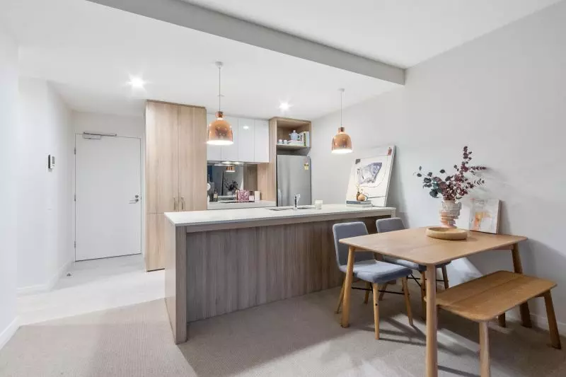 Great Outlook and Stylish Living!