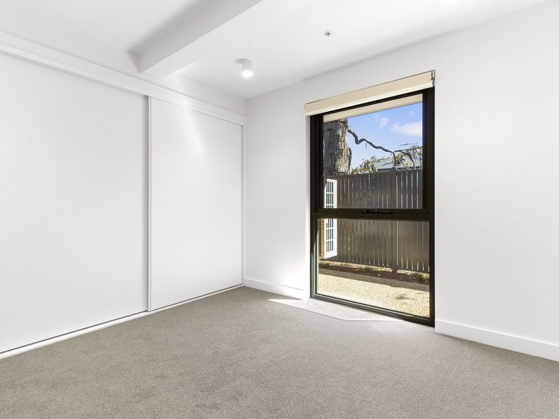 Stunning new and spacious north-facing apartment