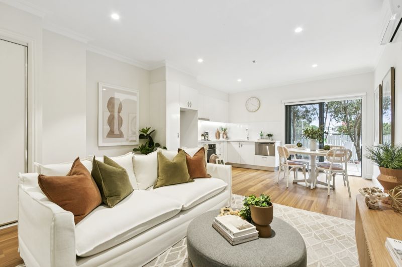 Architect-designed one-bedroom apartment on the ground floor