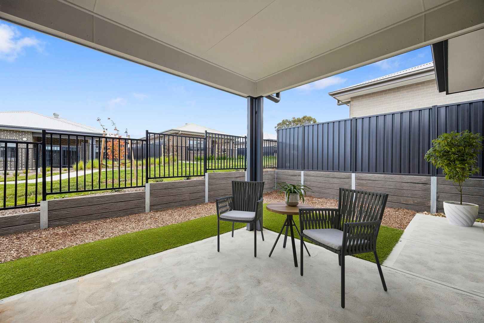 Brand New, Modern living – Ready Now.
