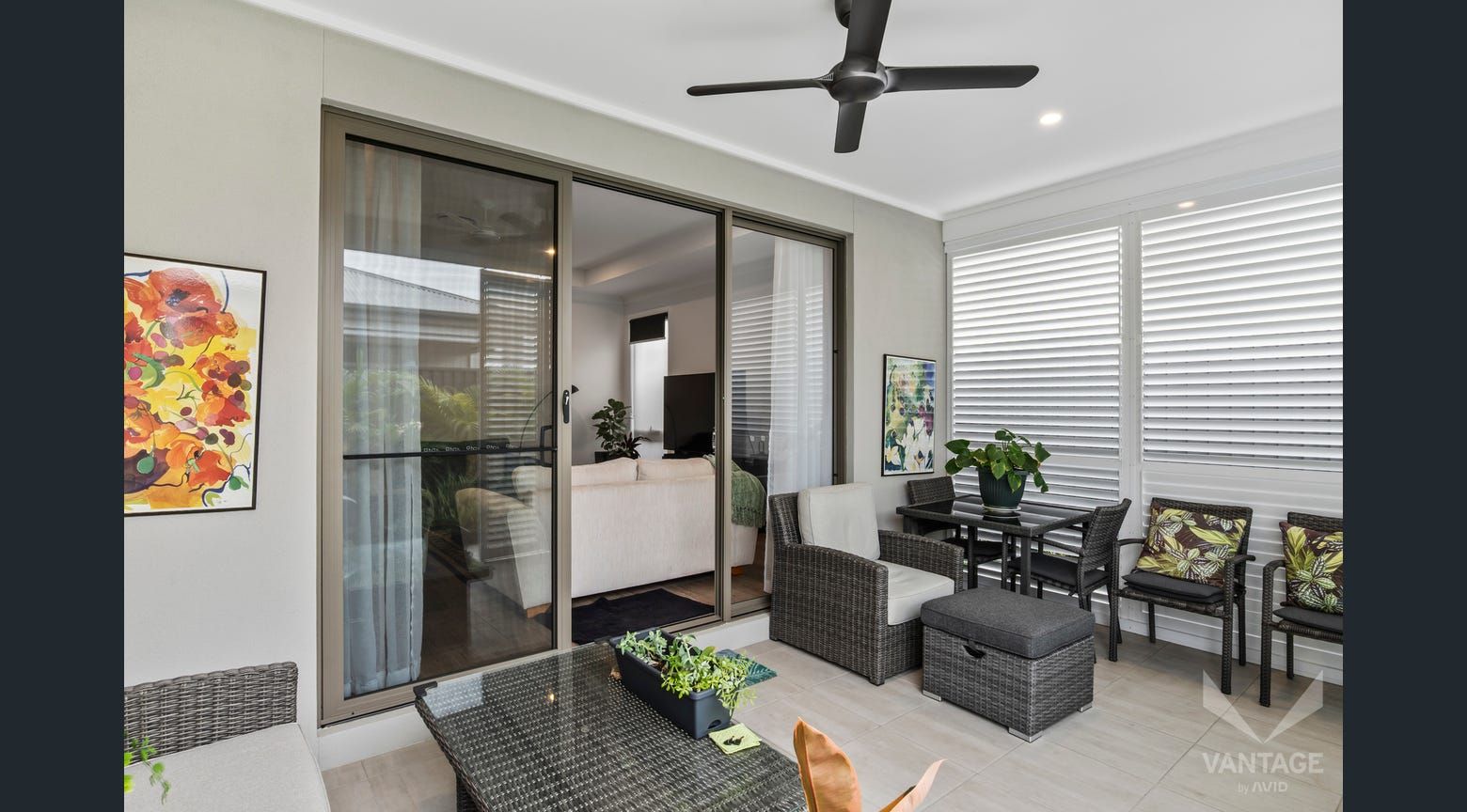 Stylish, Sophisticated & Just Like New- A Showstopper in Logan Village Green