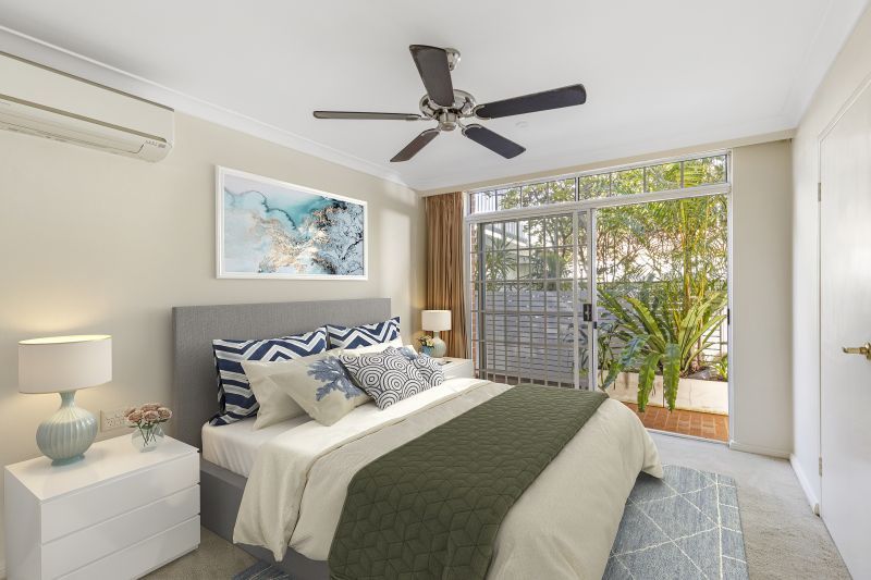 Perfectly located ground floor unit with tranquil garden surrounds.