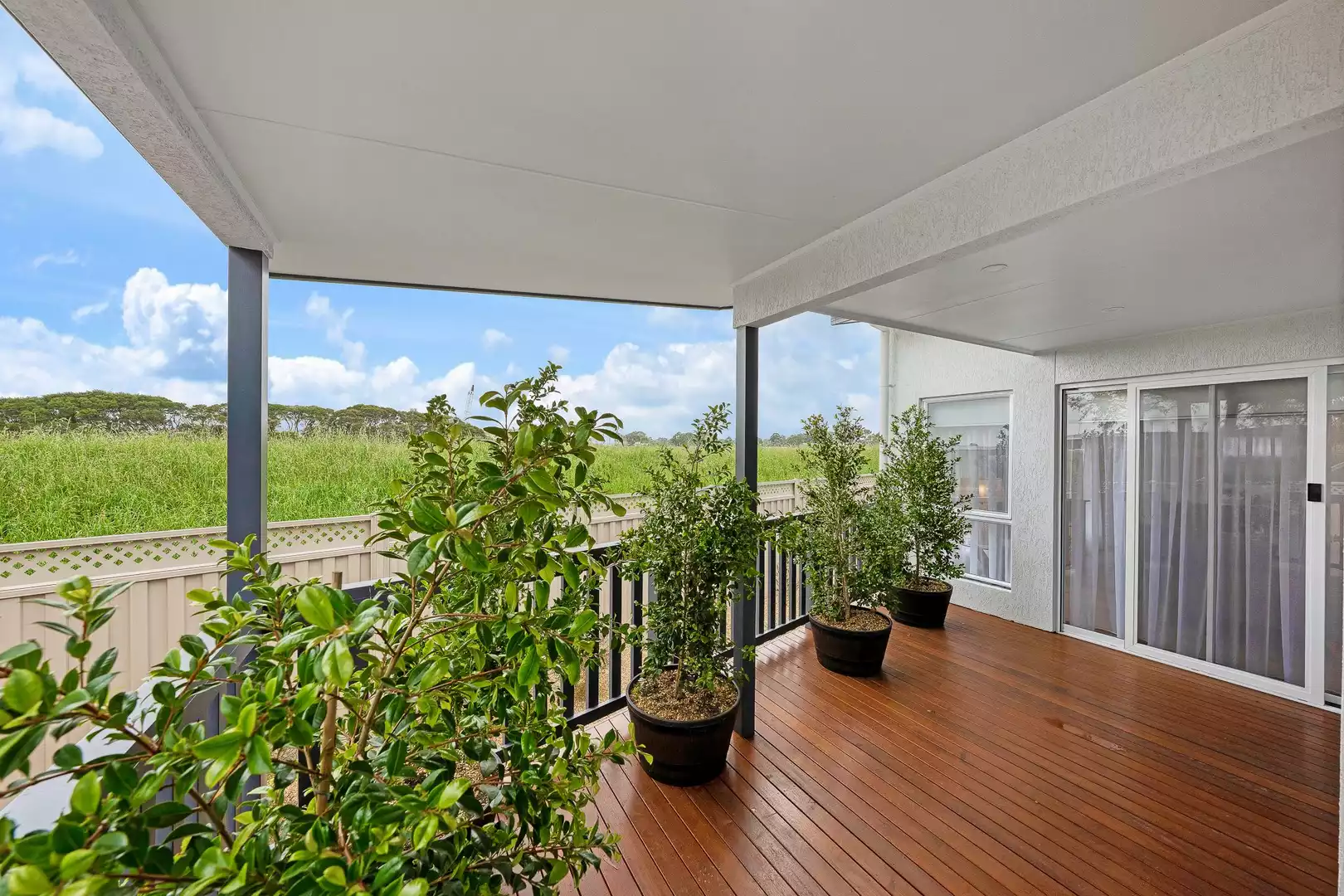 7 Teewah Court - Palm Lake Resort Willow Lodge